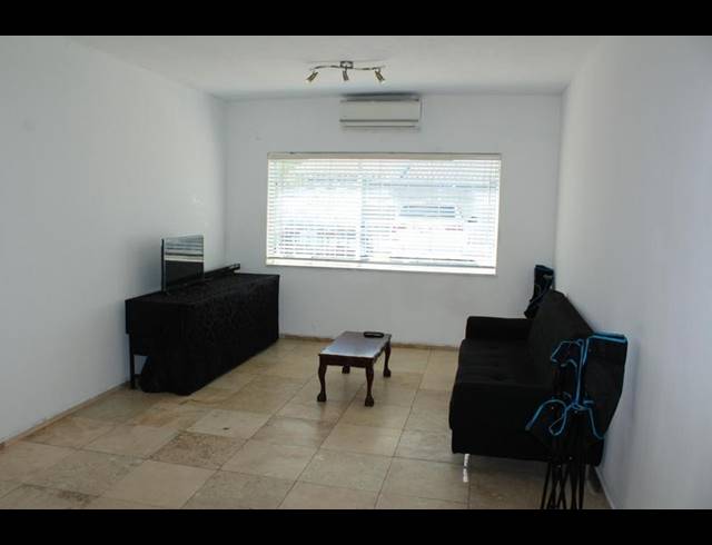 2 BEDROOM PROPERTY TO RENT IN PAROW VALLEY